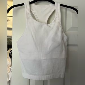 EBB TO STREET CROPPED TANK